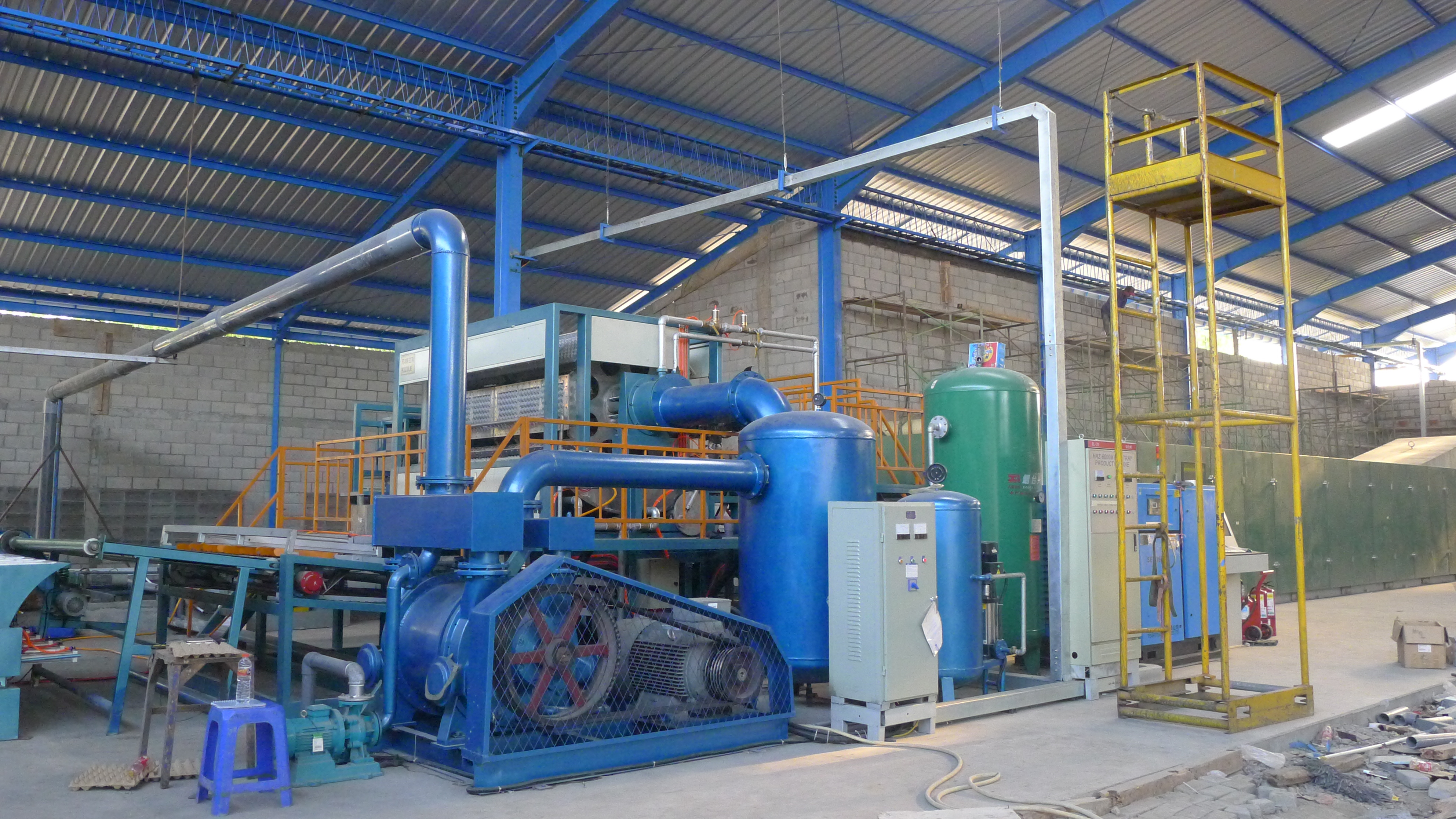 蛋托機(jī)、蛋托生產(chǎn)線(xiàn)、雞蛋托盤(pán)機(jī)，請(qǐng)致電宏潤(rùn)包裝